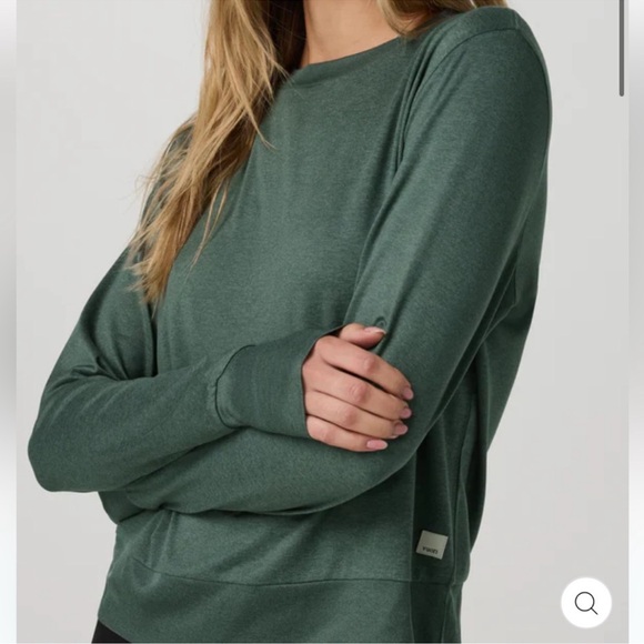 Vuori Sweaters - Vuori Daydream Crew Size Medium